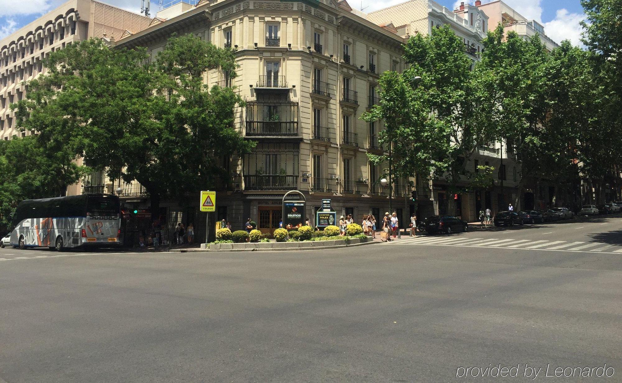Hotel Adler Madrid Exterior foto