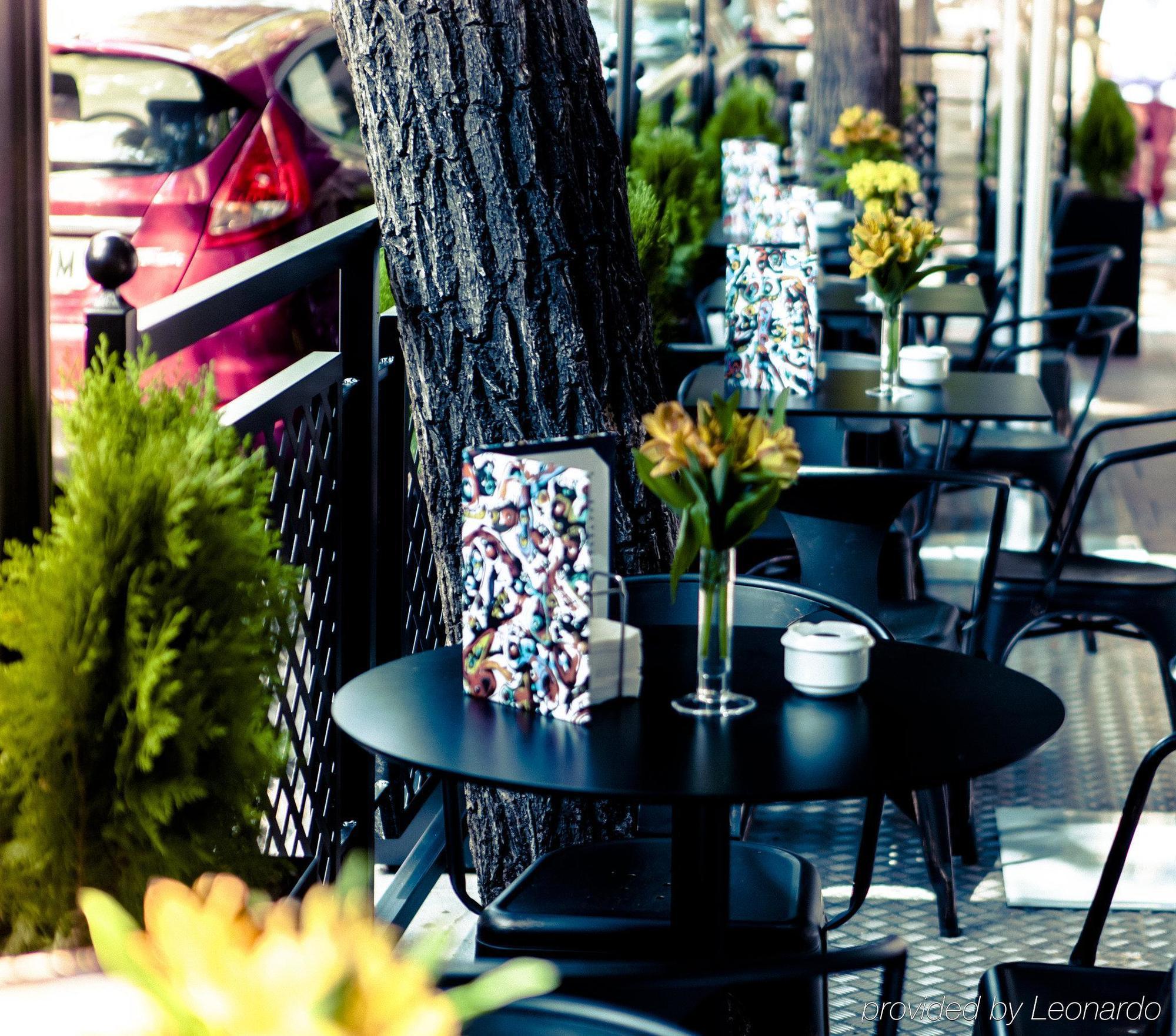 Hotel Adler Madrid Exterior foto